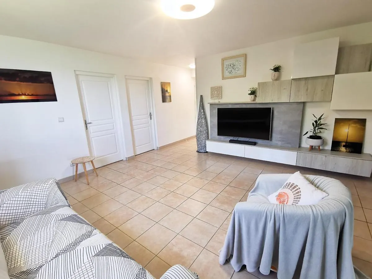 Appartement Zen Vue Sur Mer Petit-Bourg